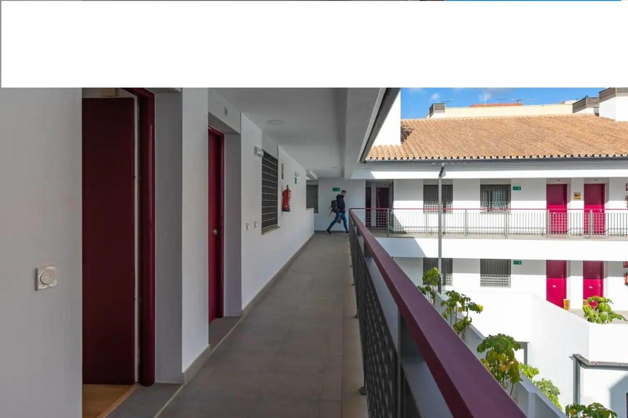 Apartamento La Rosaleda Malaga Exterior photo